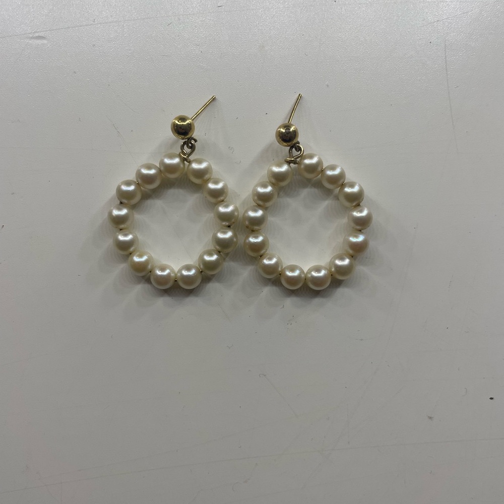 Elegant Pearl Hoop Earrings